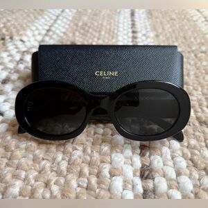 Celine Triomphe 01 Oval Sunglasses in Black (Preowned Like NEW)